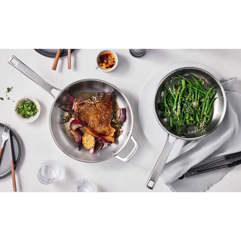 Le Creuset Essential 3-ply Stainless Steel Frying Pan with Helper Handle image number 1